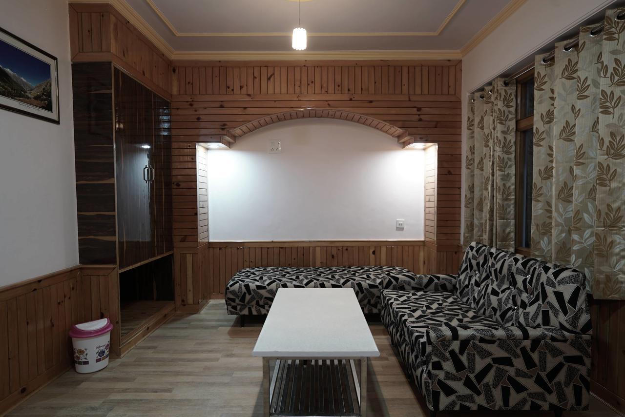 Sara Hotel Narkanda Zewnętrze zdjęcie